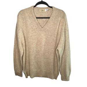 VTG L.L. Bean 100% Lambswool V-Neck Sweater size Medium Beige Made in Scotland